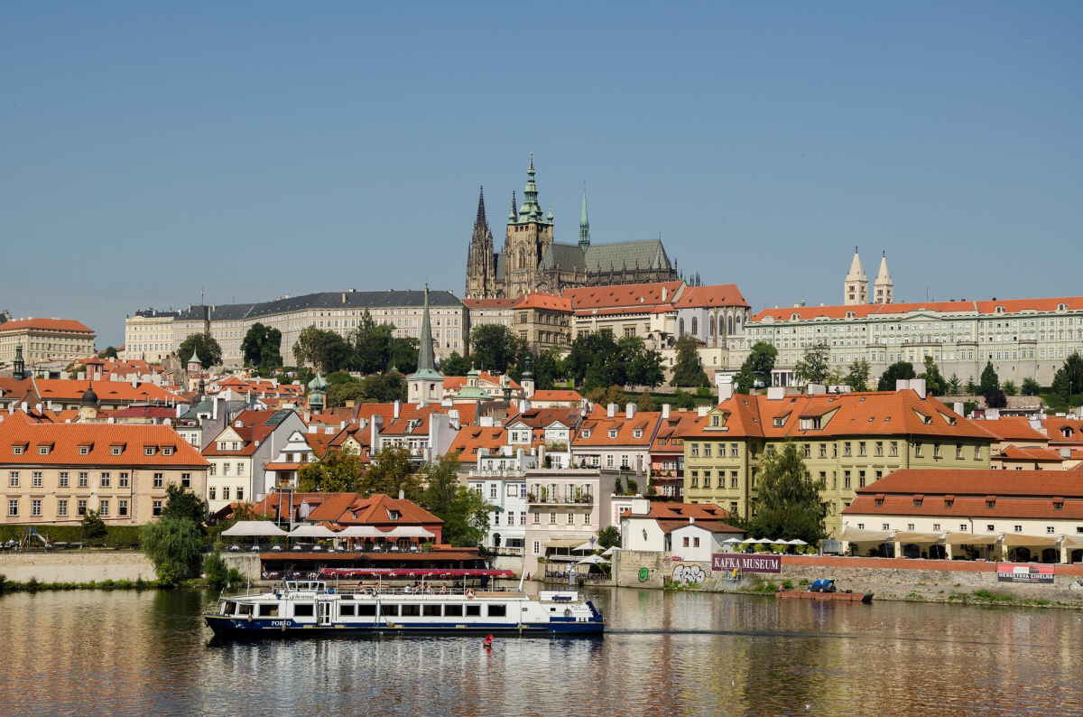 Nebankovní půjčka Praha – peníze na ruku ihned